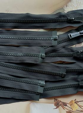 批发SBS 70cm长5号树脂单头开尾黑色拉链拉锁外套大衣羽绒服棉衣