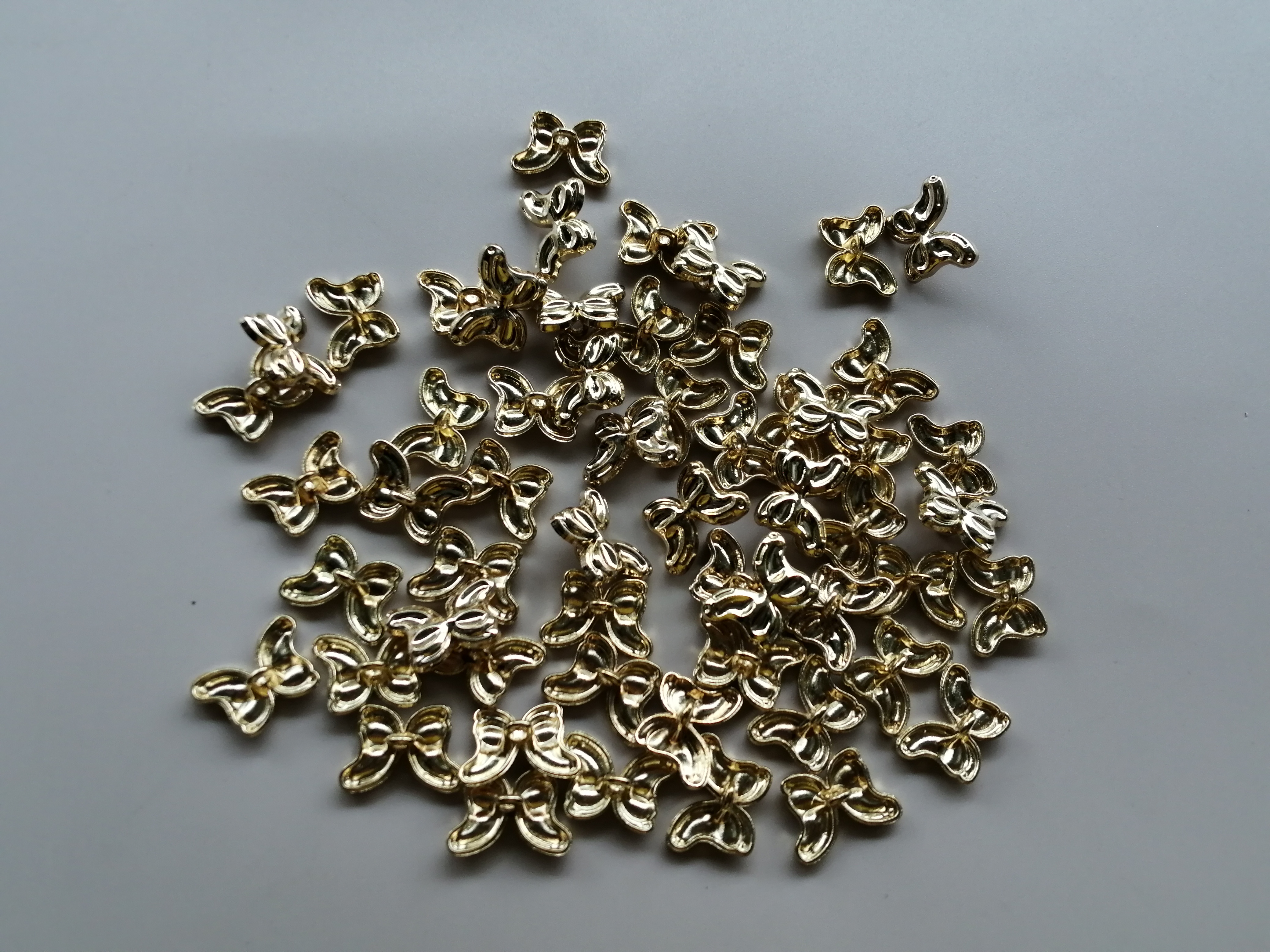 11mm浅金色蝴蝶金属衬衣扣子纽扣衬衣开衫针织发饰装饰满20元包邮