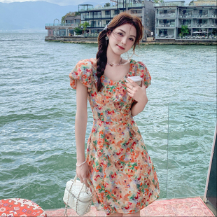 2026早春新款碎花连衣裙漂亮度假穿搭春夏女装裙子