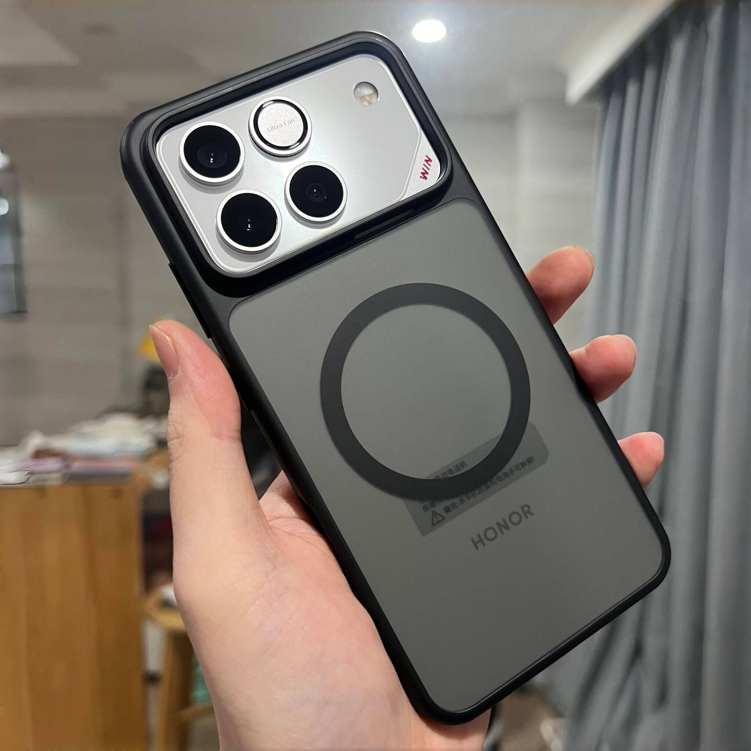 磨砂黑防指纹适用荣耀WIN RT磁吸手机壳500/400无线充电Magic8硅胶软边x70华为mate80pro亚克力nova15防摔14
