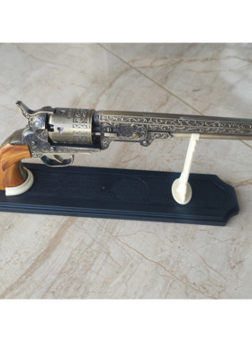 荒野大镖客M1873仿真牛仔左轮手抢模型金属影视道具西部世界洋枪