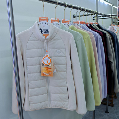 猫有范桔也2025冬新款8801女士羊毛云感衣棉袄外套奥粒绒保暖上衣