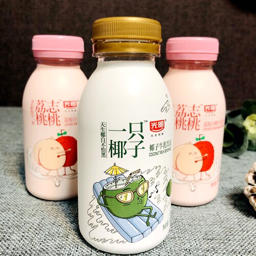 光明椰子荔枝白桃饮品牛乳