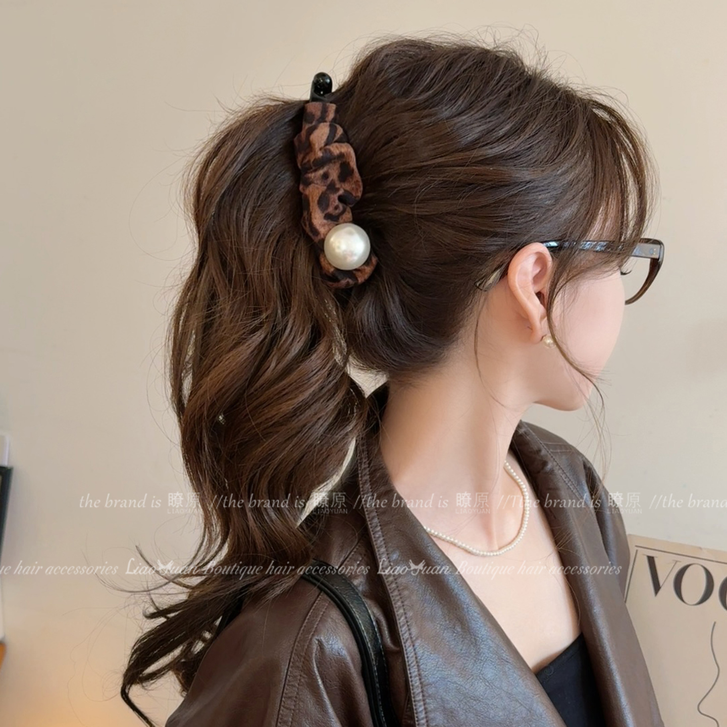 法式复古豹纹珍珠香蕉夹