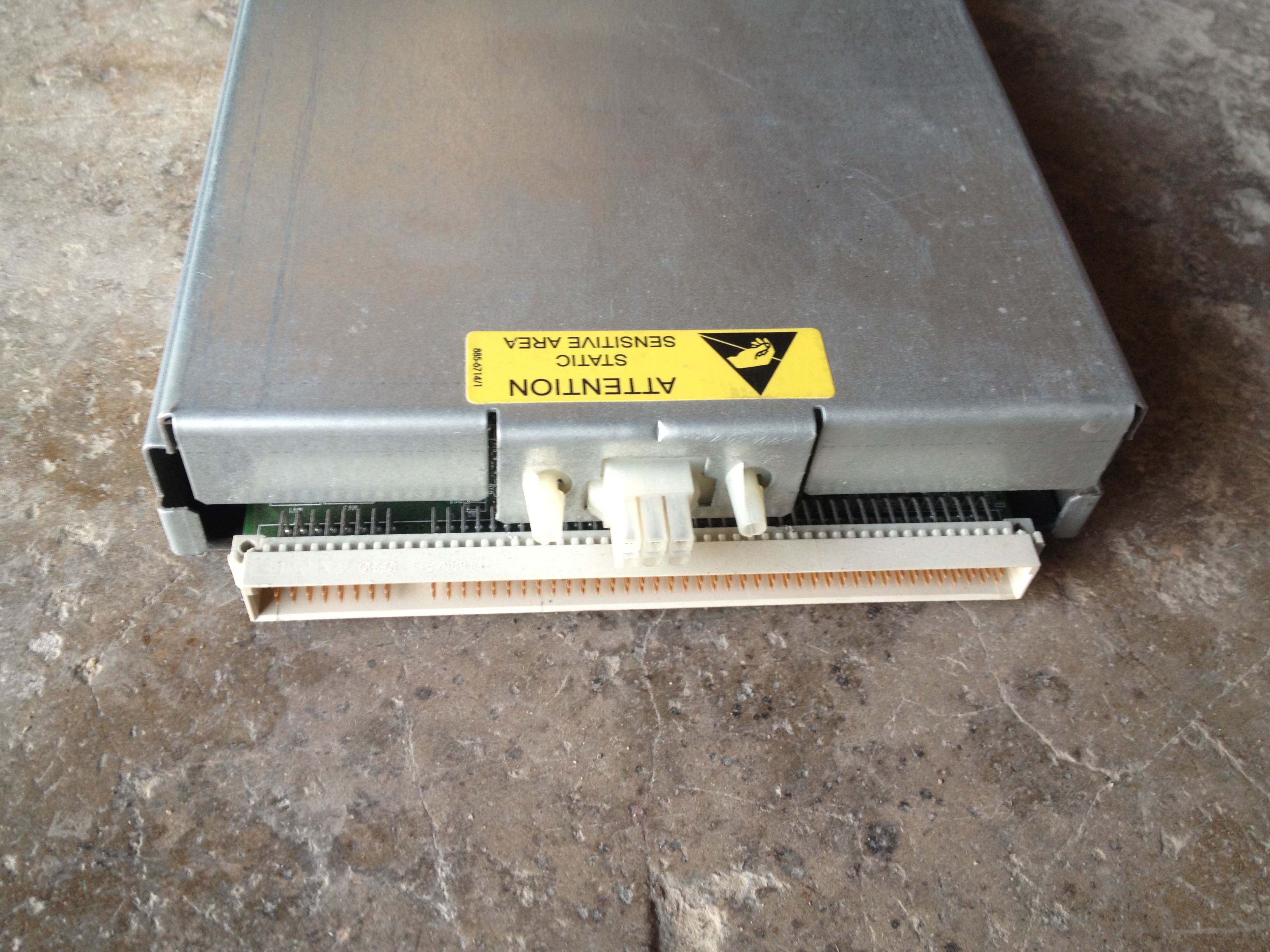 apc ups 不间断电源sya symim5智能电源控制模块 16kva议价