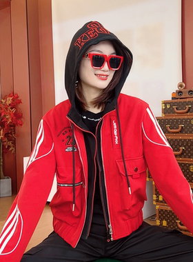 柯米儿KM80025运动休闲假两件连帽短外套夹克