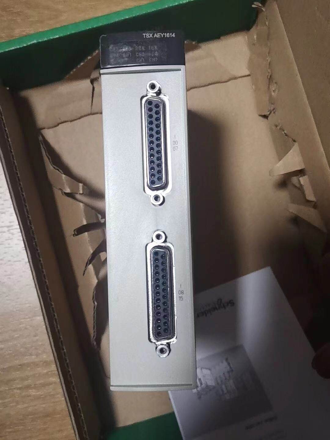 施耐德处理器模块tsxp57103m库存