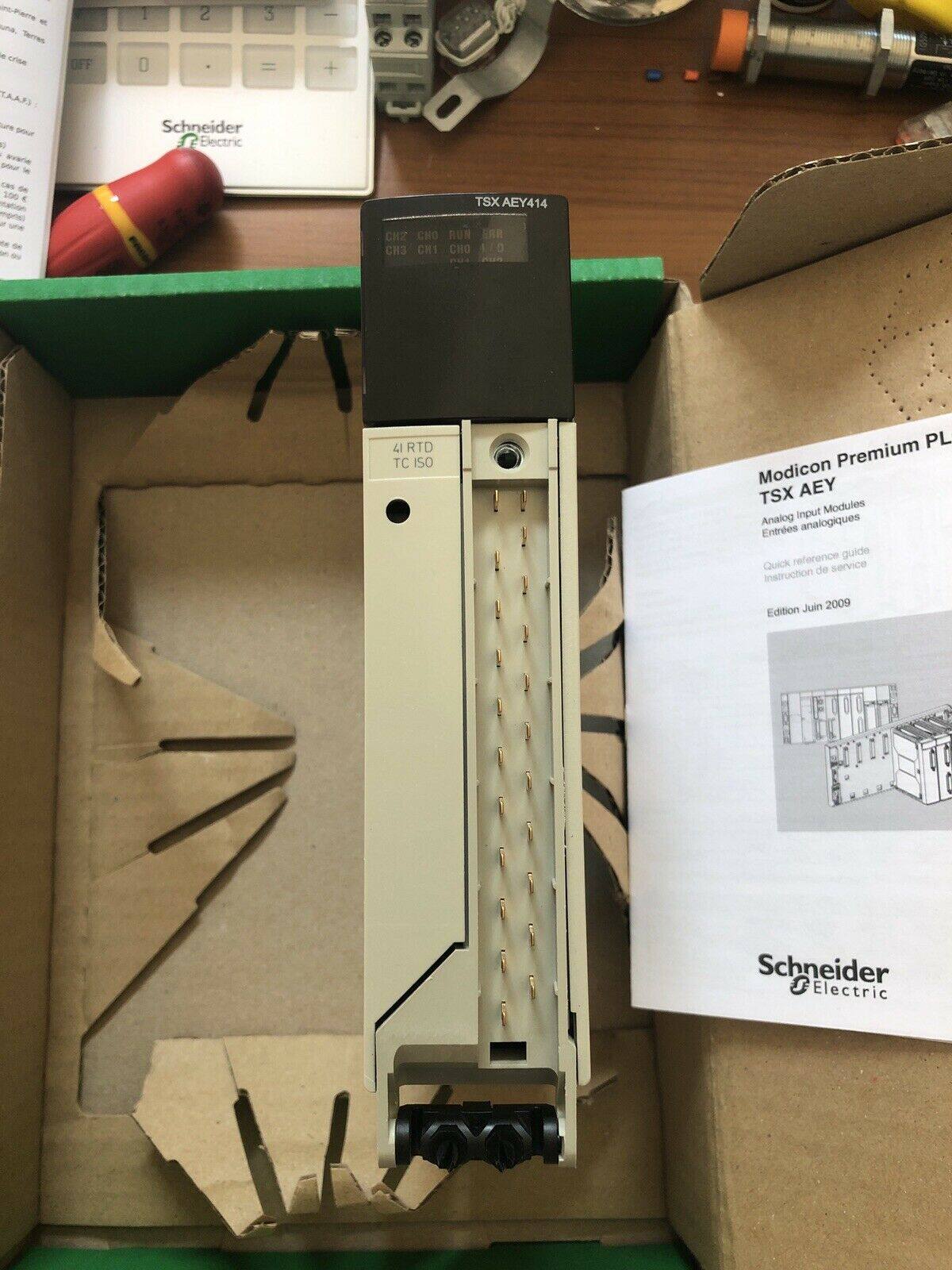 Schneider开关量输出模块TSXDSY16T2全新现货 - 实物图