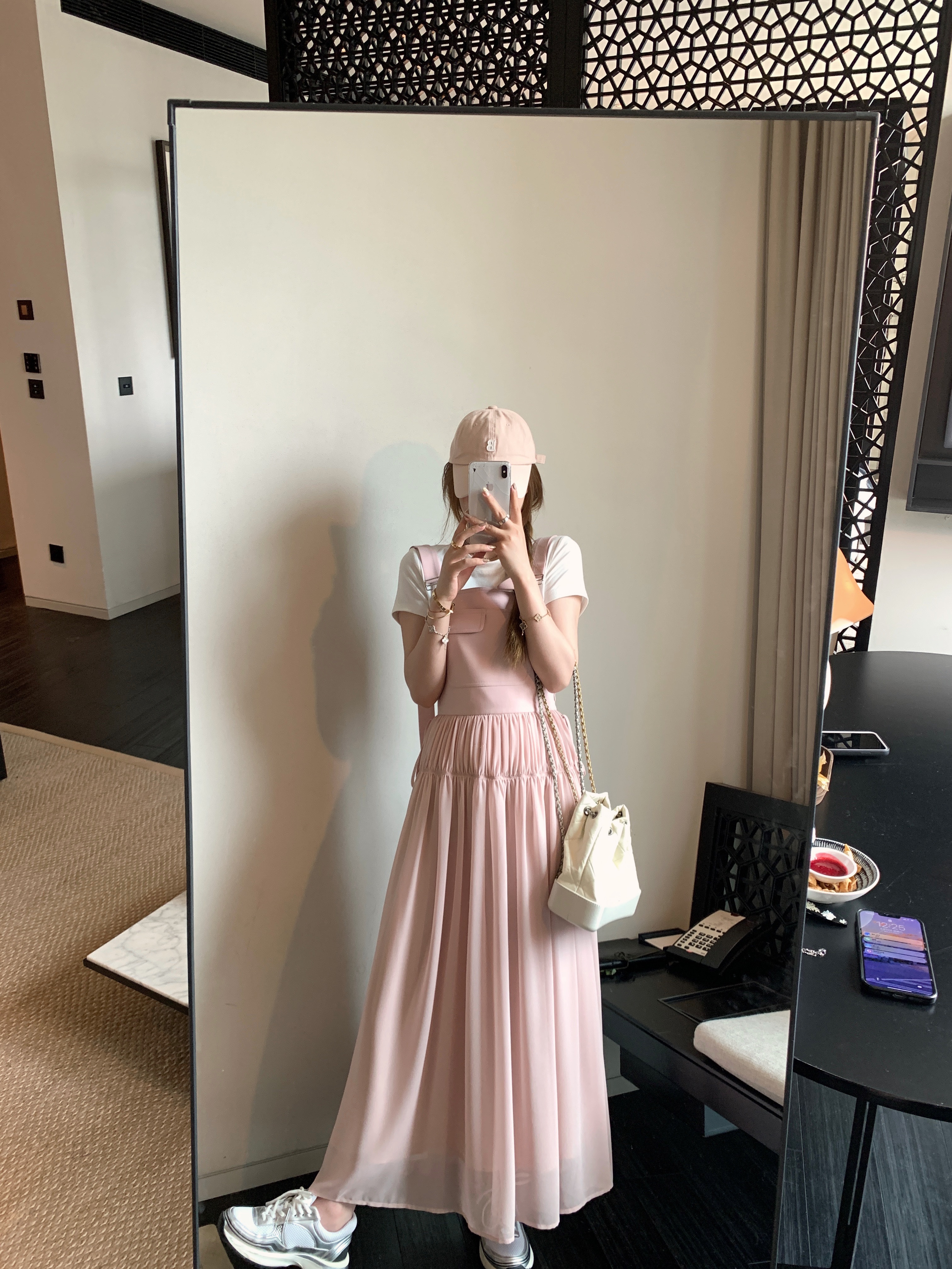 【现货6折】小君君布兰妮 飘飘背带裙女夏新款中长款连衣裙