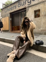 Little Jun Junblani London Weekend Leadow