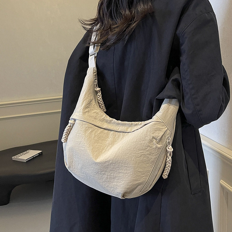 饺子包女斜挎包大容量日韩通勤包2024新款包包单肩休闲百搭背包,箱包皮具/热销女包/男包,双肩背包,淘宝优惠券,粉丝福利购,淘宝优惠卷