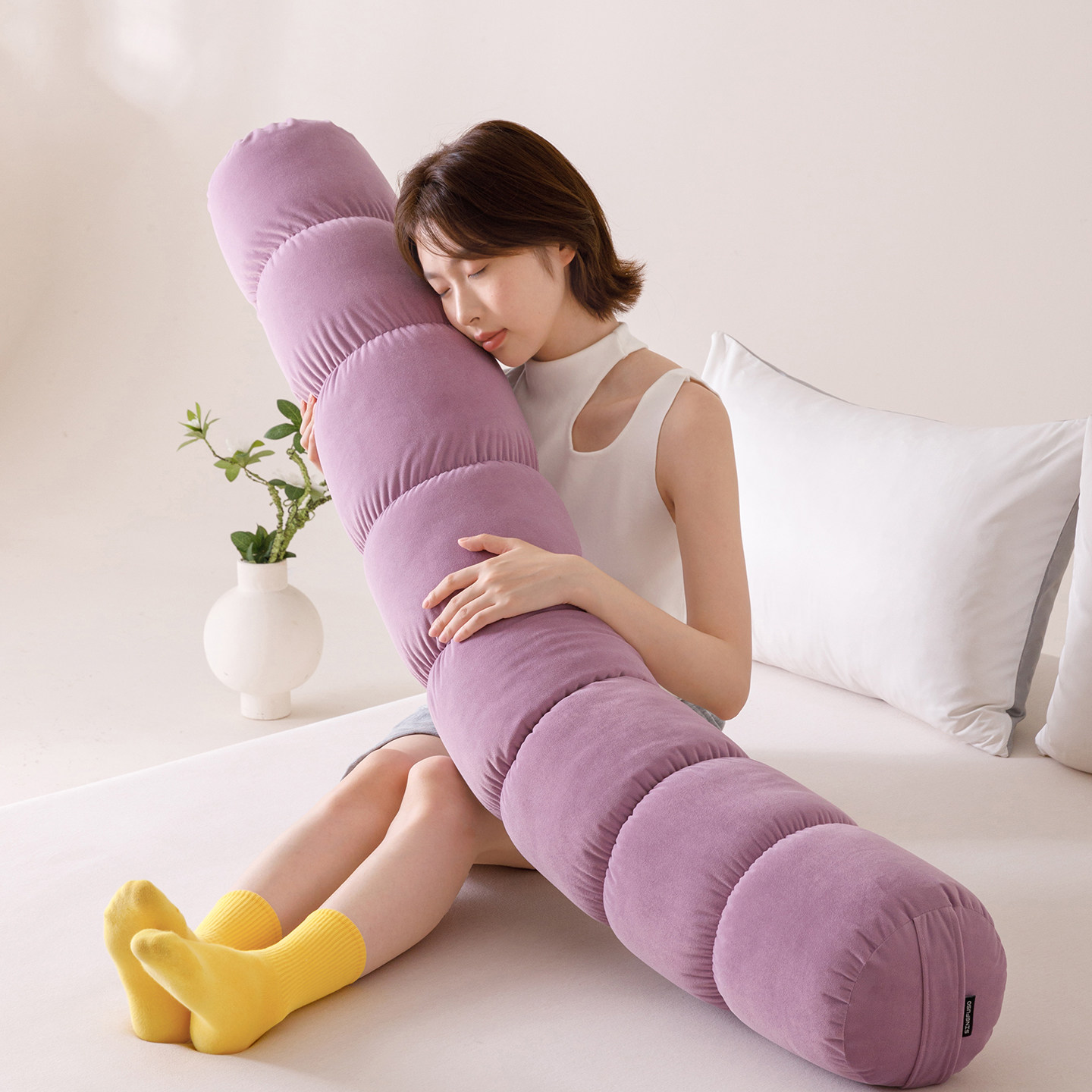简约长条抱枕睡觉专用女生侧睡枕夹腿枕沙发圆柱靠枕糖果枕可拆洗