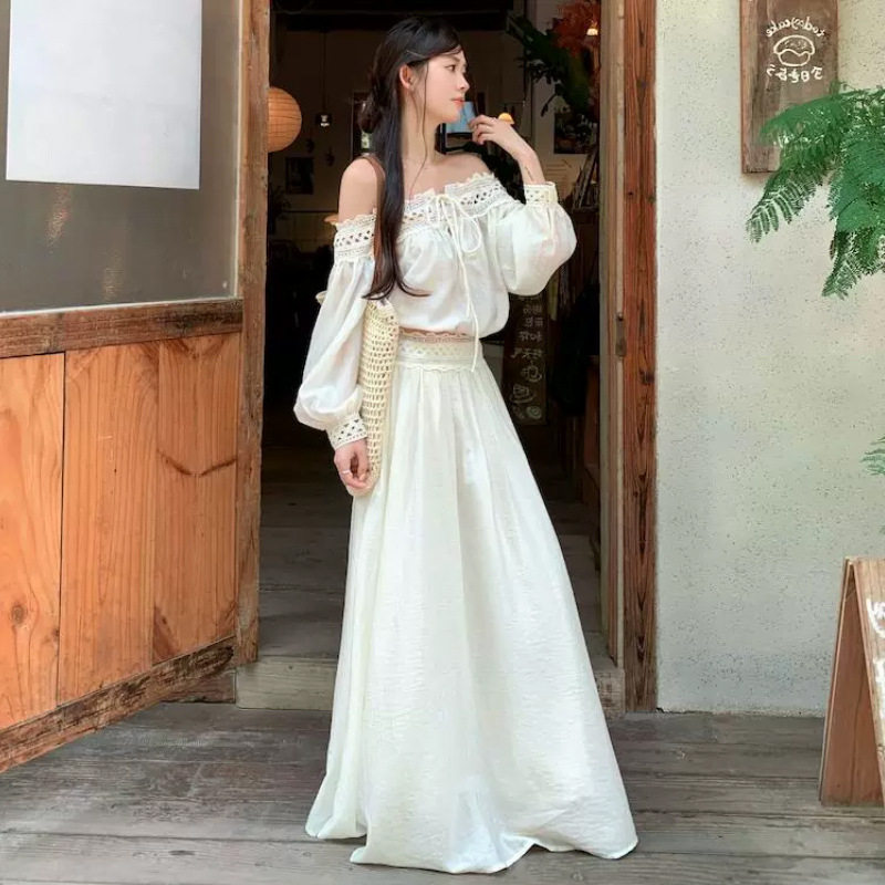 新款法式高级设计蕾丝花边一字肩上衣套装女长袖抹胸裙夏日漂亮裙