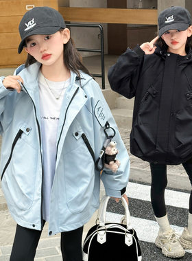女童外套春装2026新款洋气时髦儿童装风衣秋冬季女大童夹棉冲锋衣
