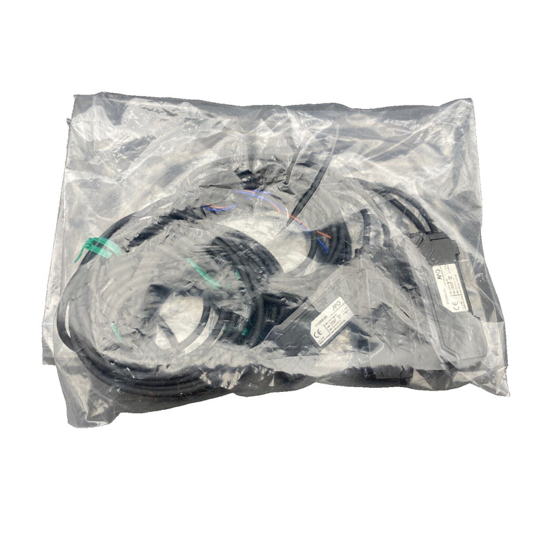 MICRODETECTORS FY3/0N-0A FIBER AMPLIFIER OPTICAL x1pc