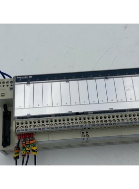 Module ABE7-R16T210 Télémécanique ABE7