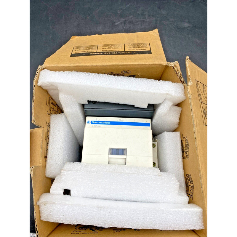 TELEMECANIQUE LC1D150P7 CONTACTOR