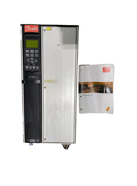 DANFOSS Vlt 5000 VLT5016PT5C20STR3DLF00A00C0 3x380-500V 31.5
