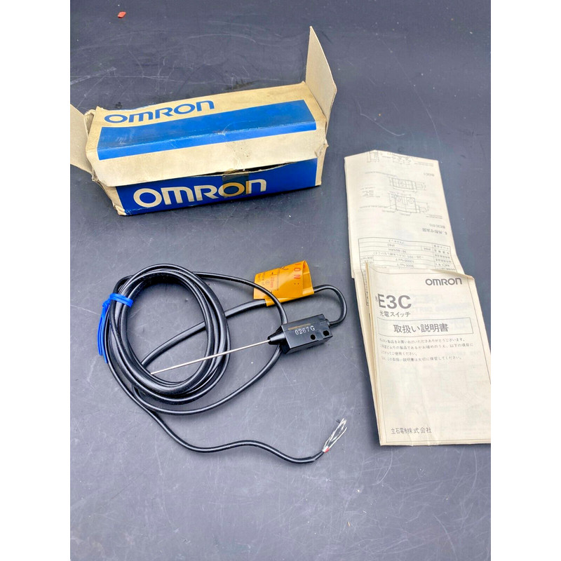 1pc x OMRON E3C-DM2R PHOTOELECTRIC SWITCH SENSOR