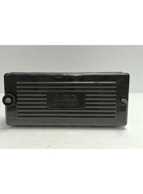 ABB FT1-014 Flexitest 开关 8 杆 | 129A514G01 黑色测试开关 |