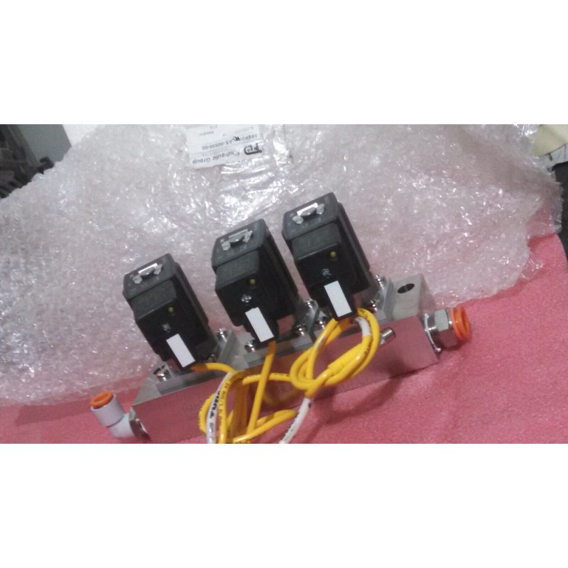 SMC VX2341R 24VDC 3 电磁阀 2 端口 SS 歧管传感器发射器