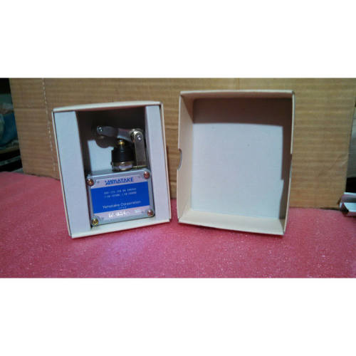 Yamatake BAF1-2RN2 BZF1 DTF2 GLAC01C ELS400B BZLN-RH15 微型