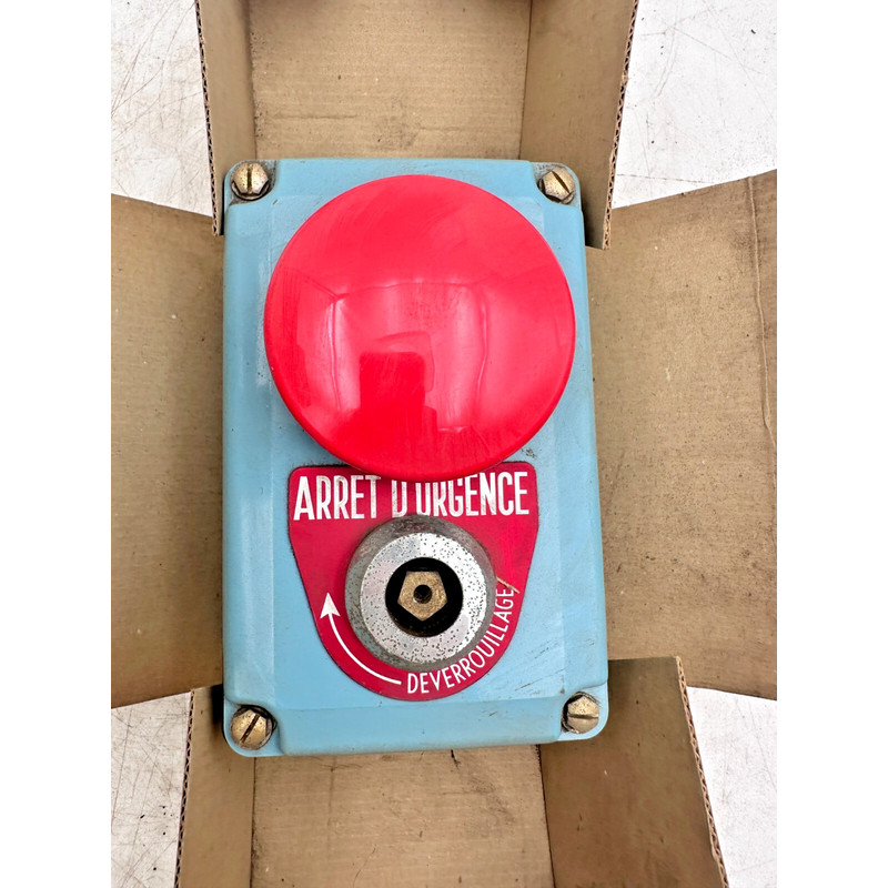 TELEMECANIQUE XY2.SA11 COMMANDE ARRET URGENCE