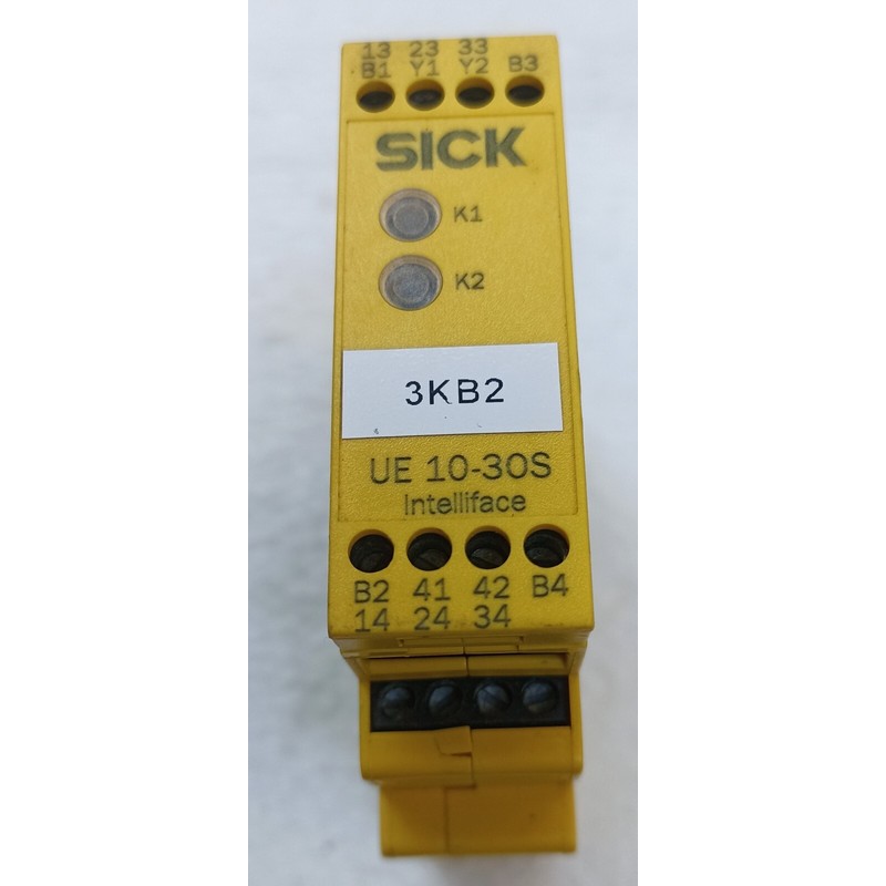 SICK 安全继电器 UE 10-30S2D0