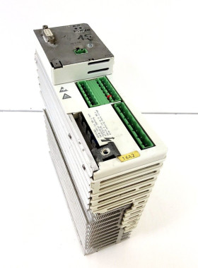 LENZE INVERTER EVF8202-E 带 EMF 2131 IB