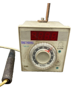 MAXTHERMO MC-21 MC-2131-11 0-1 VDC CONTROLEUR TEMP+ CAPTEUR