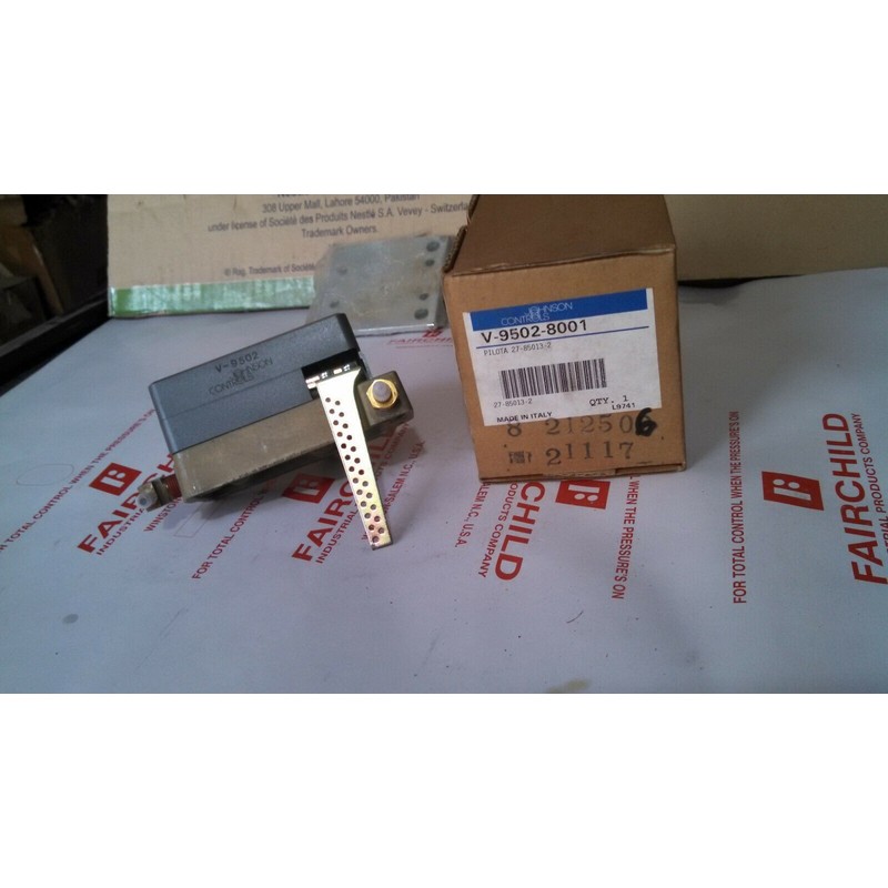 Johnson Controls V-9502 3-15磅/平方英寸气动阀执行器定位控制