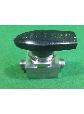 Superlok SBV120H4-S-8 球阀,2500PSIG,二手