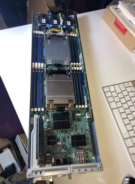 Intel Server Board G17128-202 + G43583-001 + G16439-301 + G1