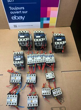 Lot de 14 pc x TELEMECANIQUE LC1 D3210 + D1810 + CA2KN22 + L