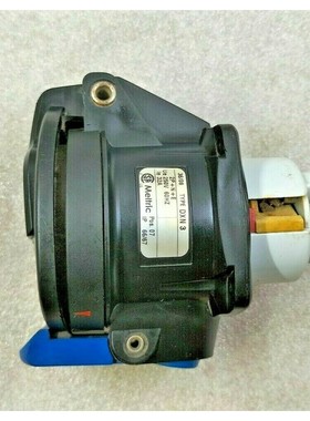 MELTRIC DXN-3 2P+N+E 32 AMP 60 Hz 接收