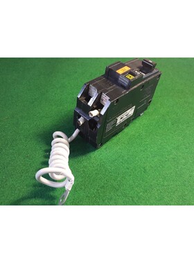 Square D AB5958 Circuit Breaker 30A 2HOLE,二手