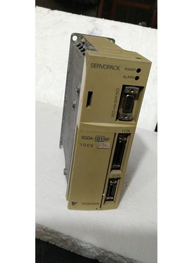 安川 Servopack SGDA-01BPY79 驱动器 AC115V 1 相 100W 控制器发