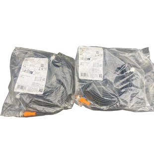 IFM EVC083 250VAC 4A CABLE AVEC PRISE FEMELLE