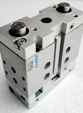 FESTO DFM-32-20-B-P-A-KF-AJ 532318 状况非常好 导向空气胶合器