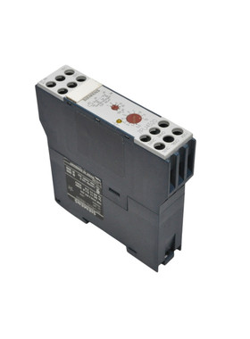 SIEMENS time relay 7PU4520-2BB30, 7PU45202BB30, 7PU4520