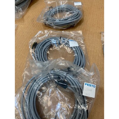 3 x Festo KMEB-1-24-5-LED 151689 Steckdosenleitung