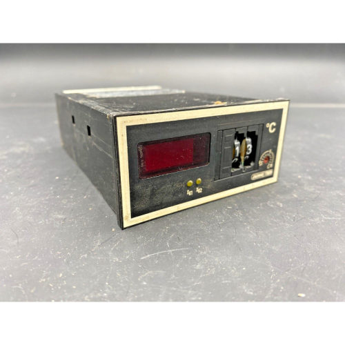 1pc x JUMO TRON HROW-48/DI-D2-ES TEMPERATURE CONTROLLER FOR