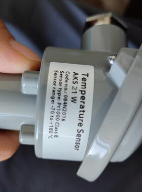 AKS21W 084N2016 丹佛斯温度传感器 工业测温传感元件议价维修