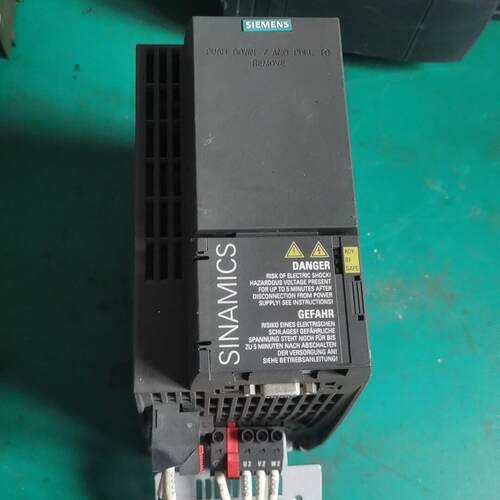 6SL3210-1KE21-7UP1 G120 SINAMICS 工控变频驱动器议价维修