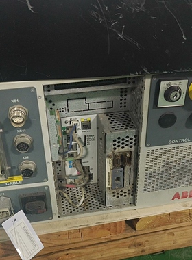 IRC5 Compact 机器人控制柜 ABB二代 220V议价维修