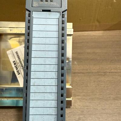 6ES7 531-7NF10-0AB0 AI 8xU/I HS 工控模拟输入模块议价维修