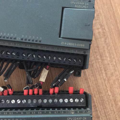 214-2BD23-0XB8 PLC CPU224XP CN可编程控制器工控模块议价维修