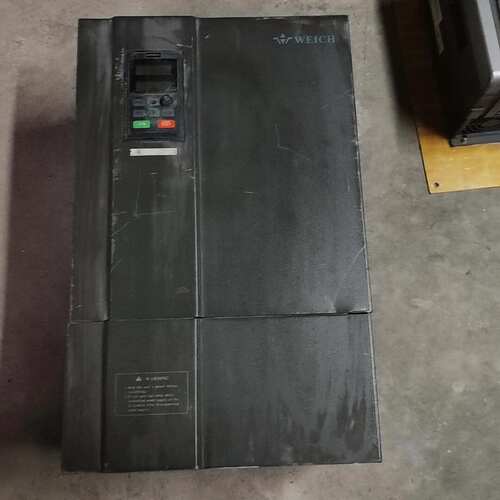 AC32-T3-04 变频器 45KW WEICH 工控调速设备议价维修