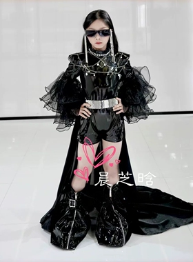 出租女黑色朋克风PK赛服复古万兽之王机车服模特走秀车模礼潮服