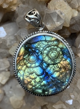 吊坠猫头鹰灰月光水晶闪光拉长石